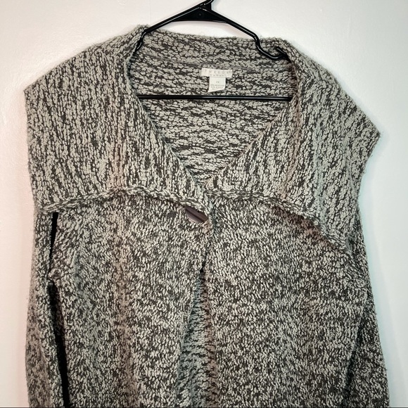 Gray Tweeds Sweater - Picture 2 of 7